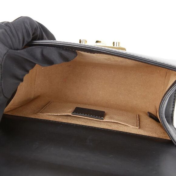 Padlock Small Chain Shoulder Crossbody Bag - Picture 10 of 10